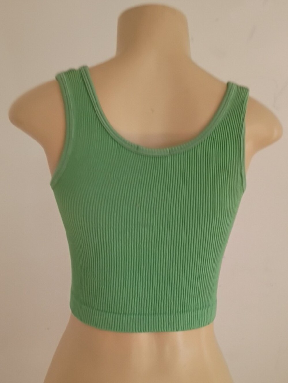 Full Tilt Lime Ribbed Snap-Front Cropped Tank - Picture 6 of 7